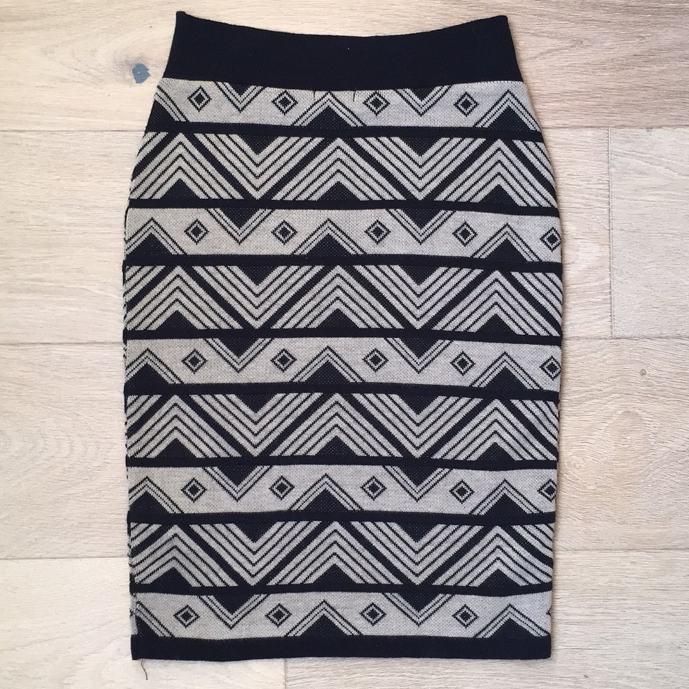 Sweater pencil skirt size medium
